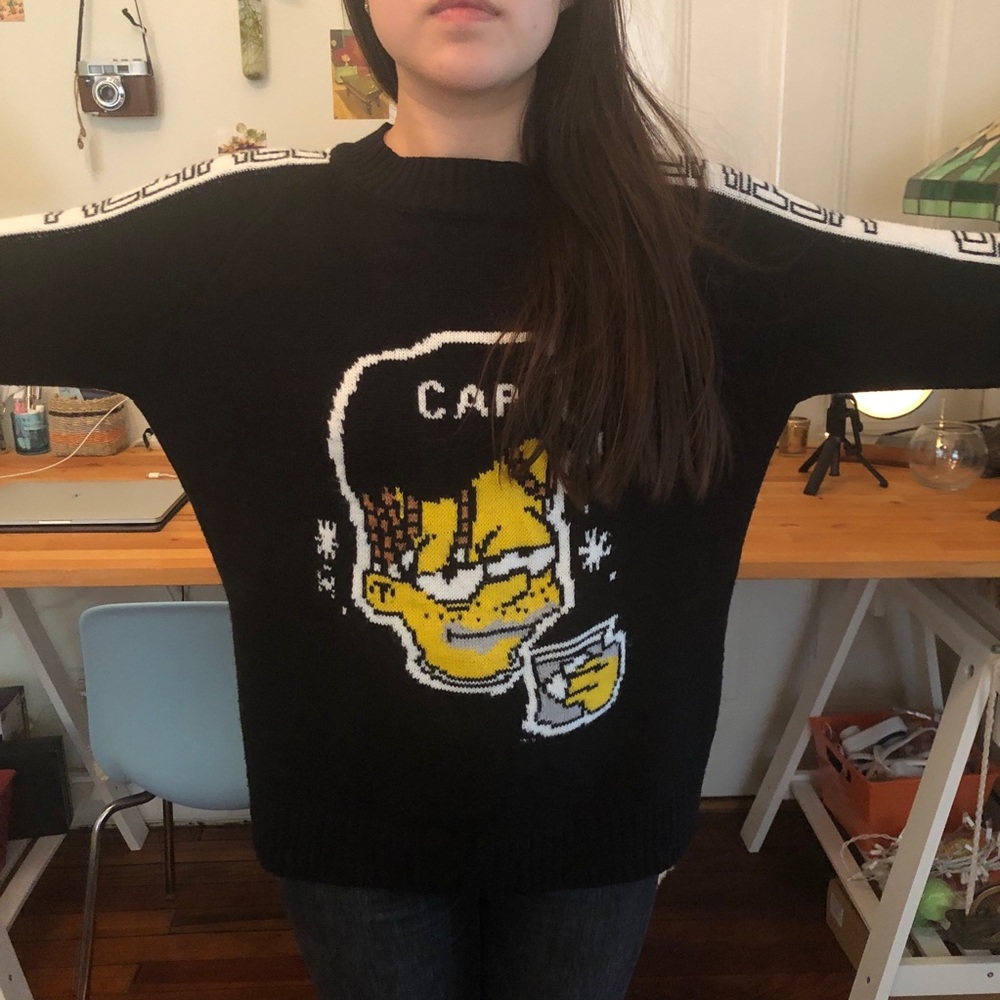 Simpson Sweater - Picture 2 of 4